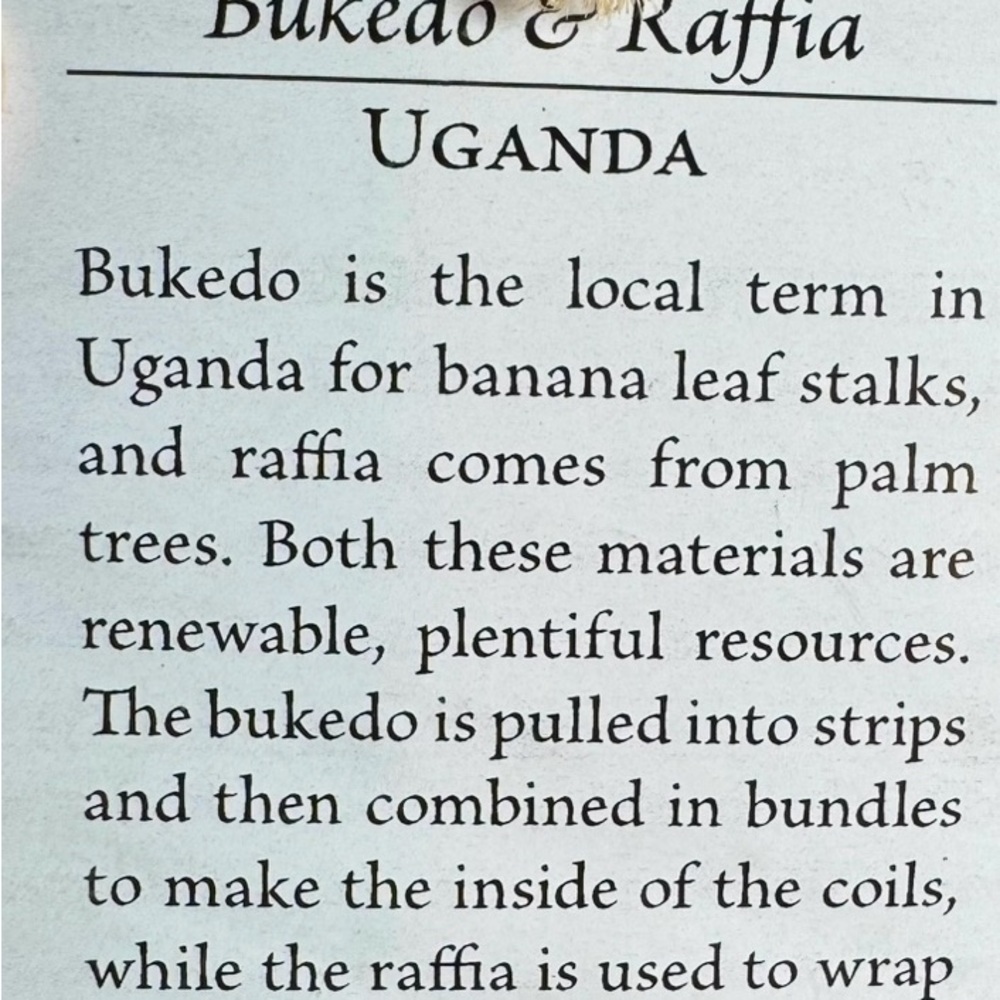 Ugandan Bukedo & raffia fair traded hand woven African wall basket - Picture 8 of 8